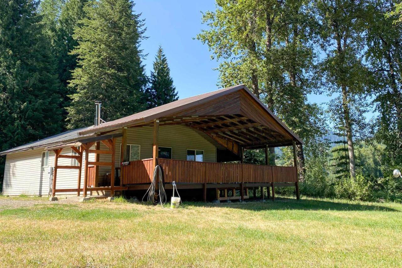 Private 2-Acre Retreat With Mtn Views, Walk To River Saint Maries Екстериор снимка